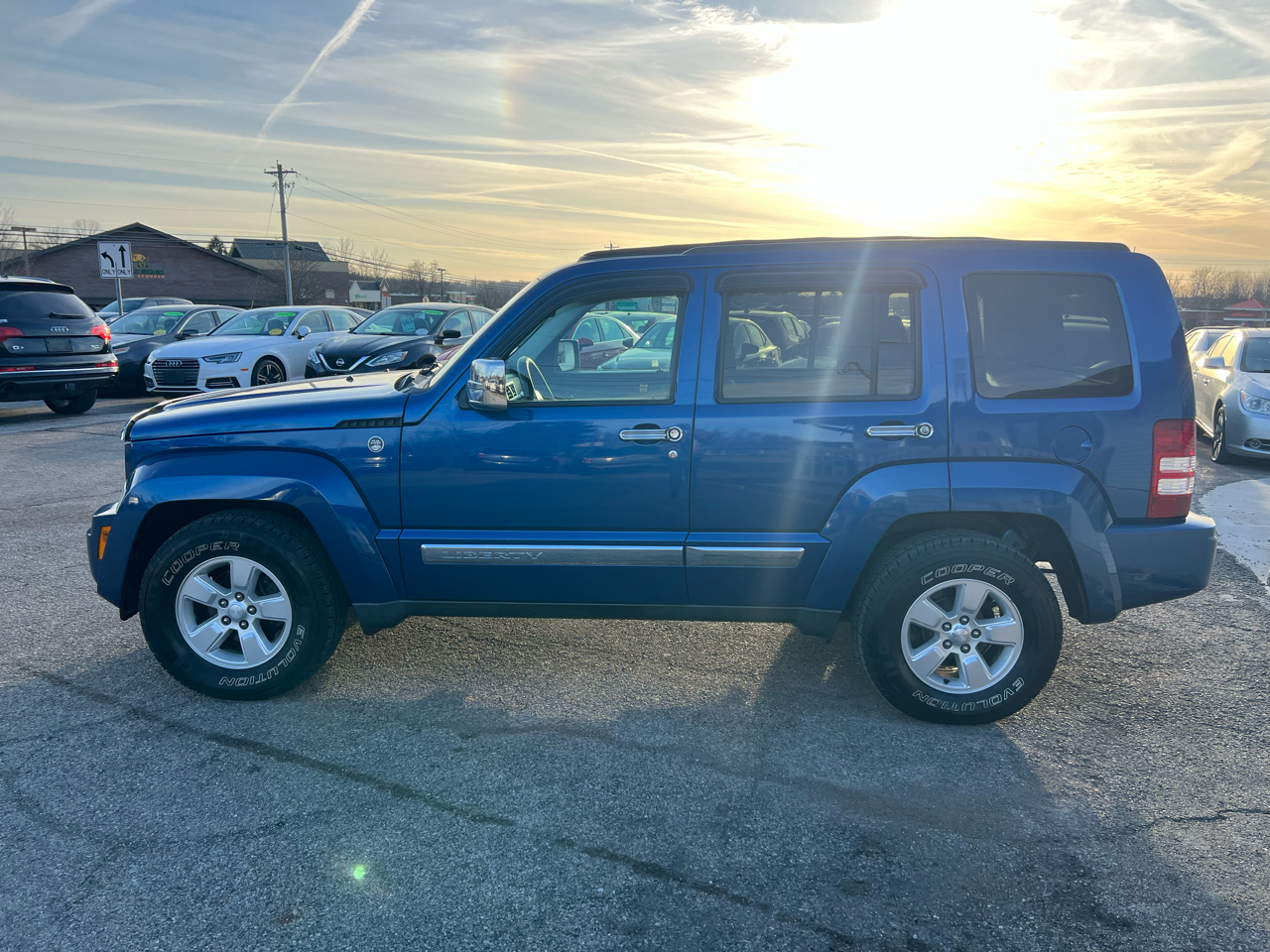 Jeep Liberty Sport 4WD 2009