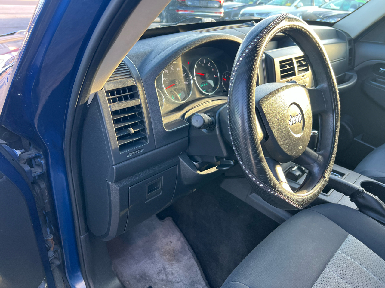 Jeep Liberty Sport 4WD 2009