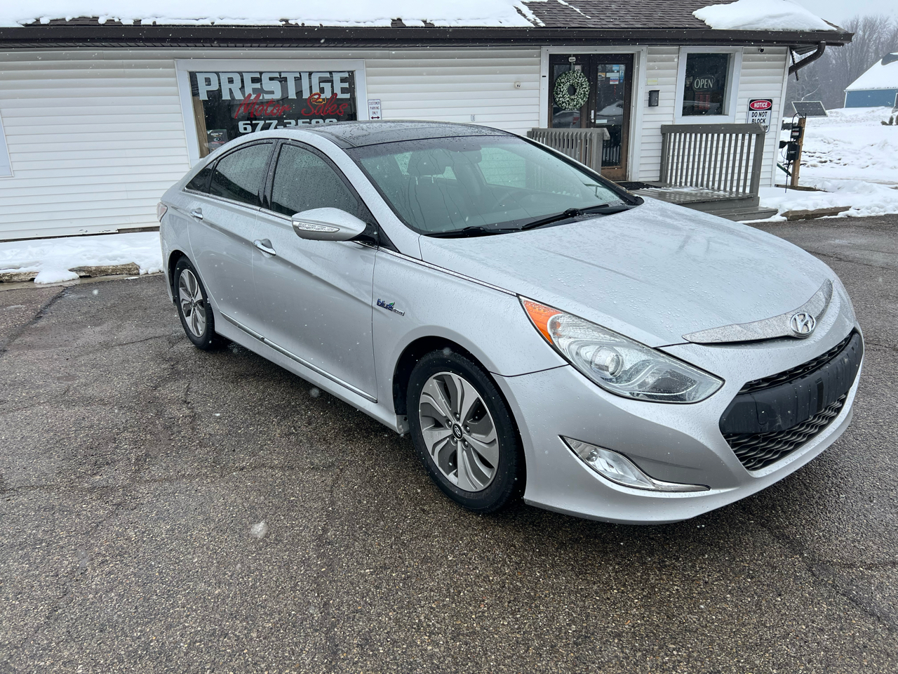 Hyundai Sonata Hybrid Sedan 2014