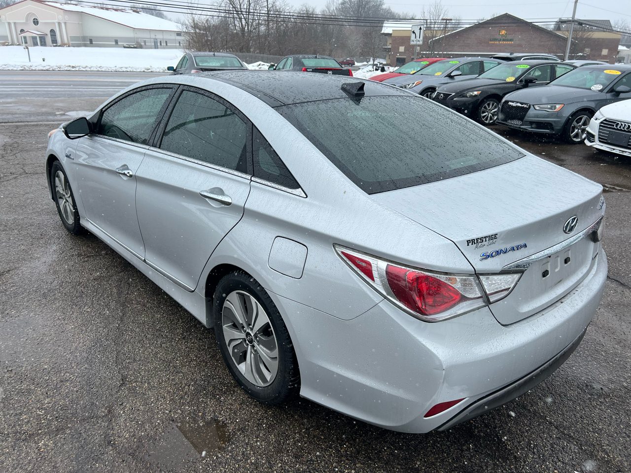 Hyundai Sonata Hybrid Sedan 2014