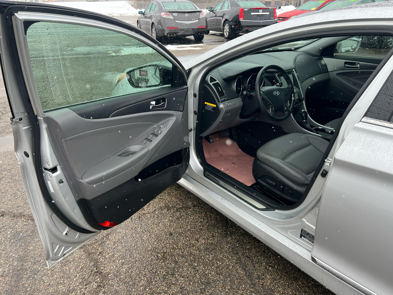 Hyundai Sonata Hybrid Sedan 2014