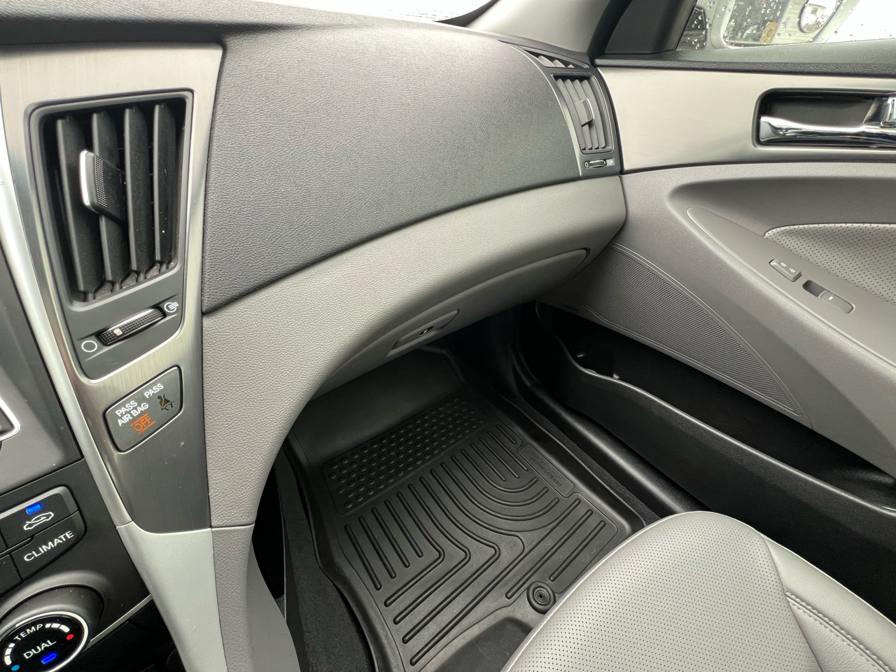 Hyundai Sonata Hybrid Sedan 2014