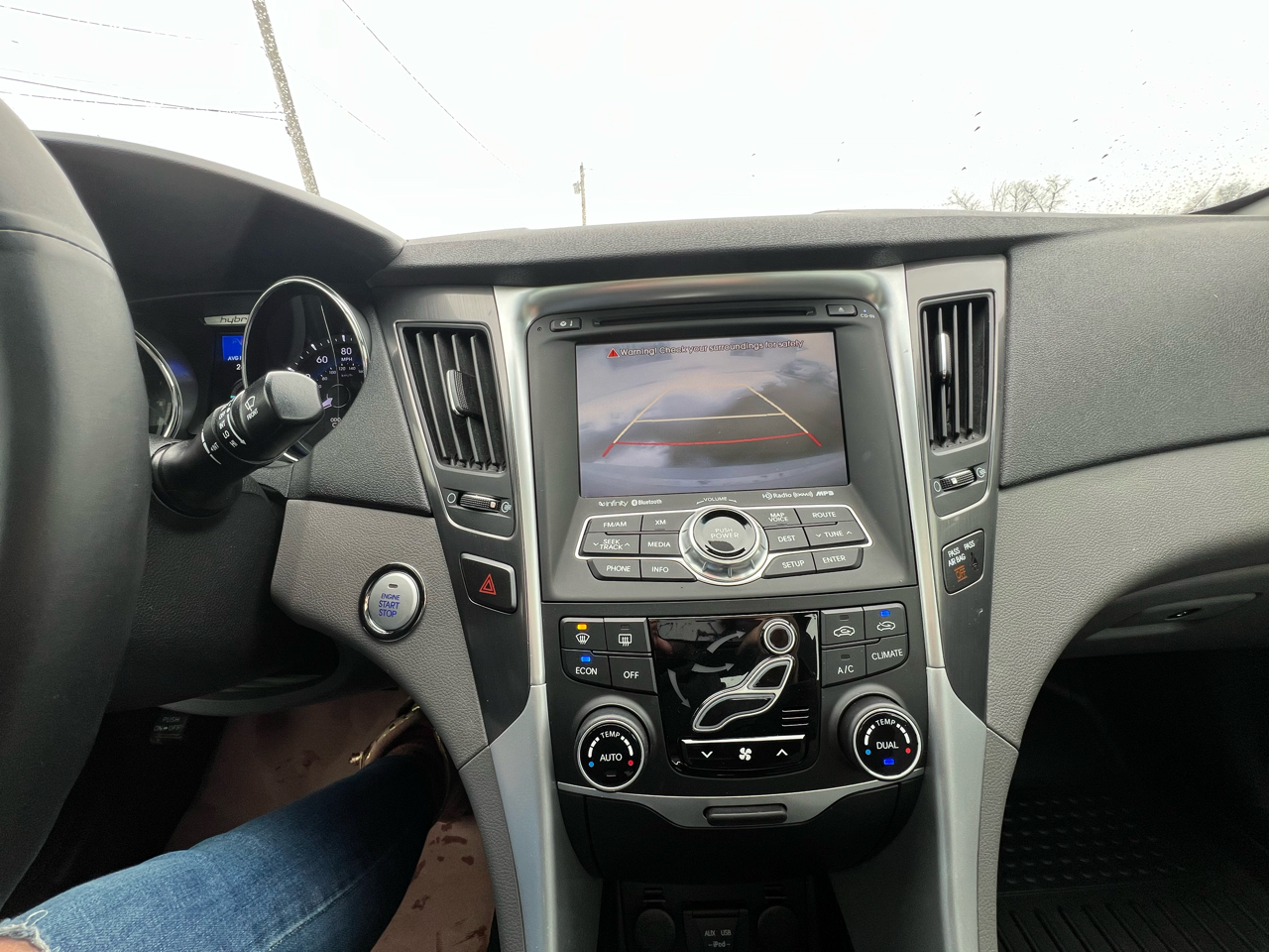 Hyundai Sonata Hybrid Sedan 2014