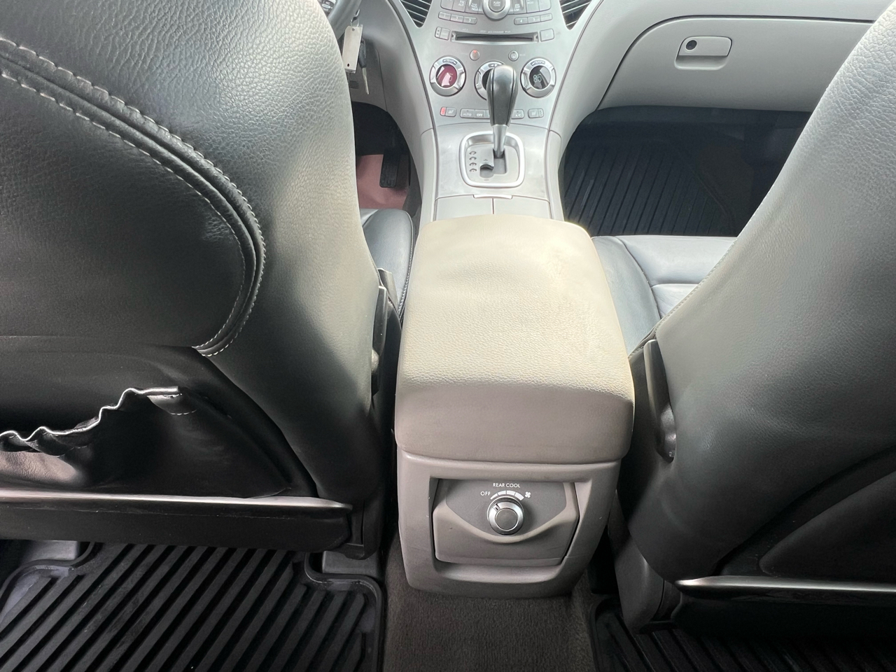 Subaru Tribeca Limited 7-Passenger 2009