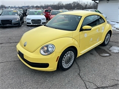 2013 Volkswagen Beetle 