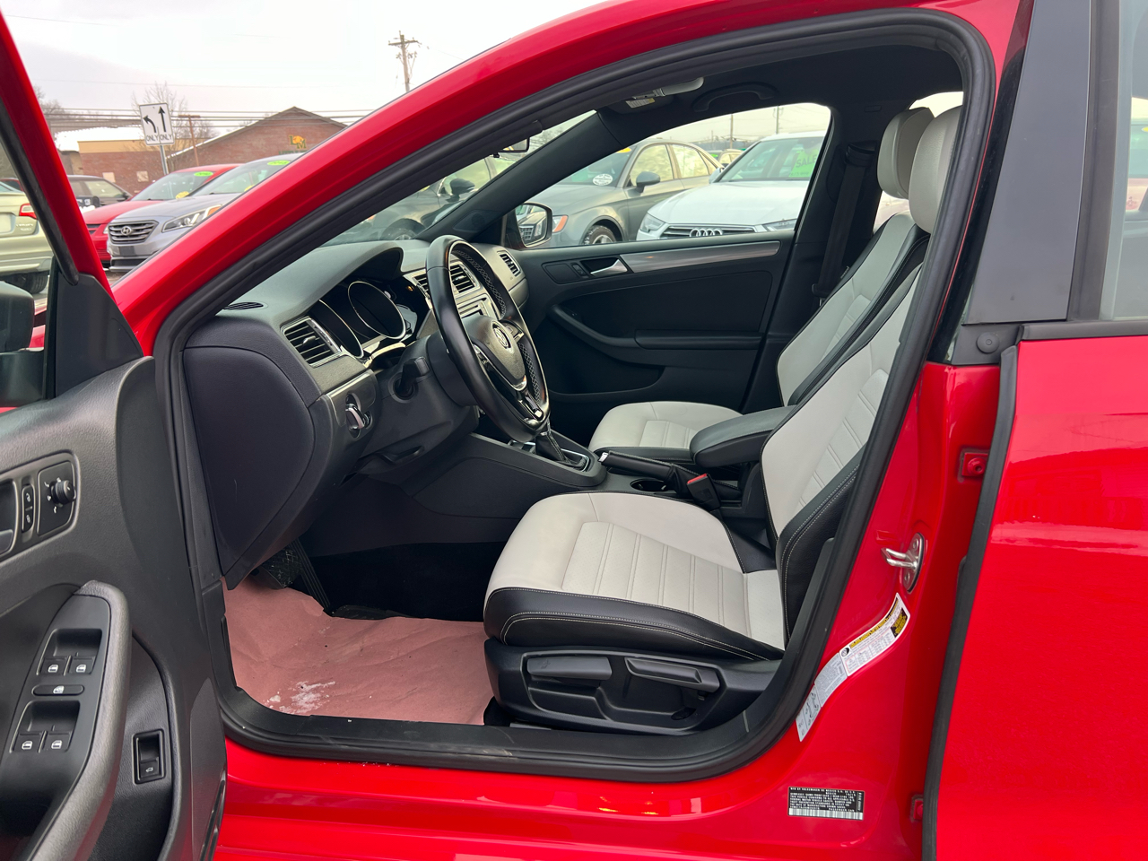 Volkswagen Jetta SE 6A 2016