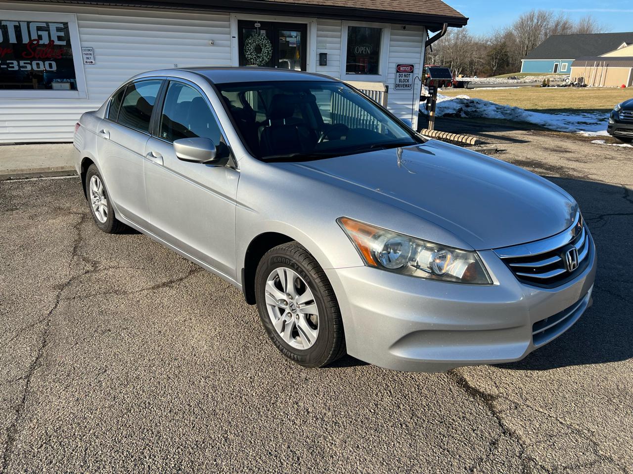 Honda Accord SE Sedan AT 2011