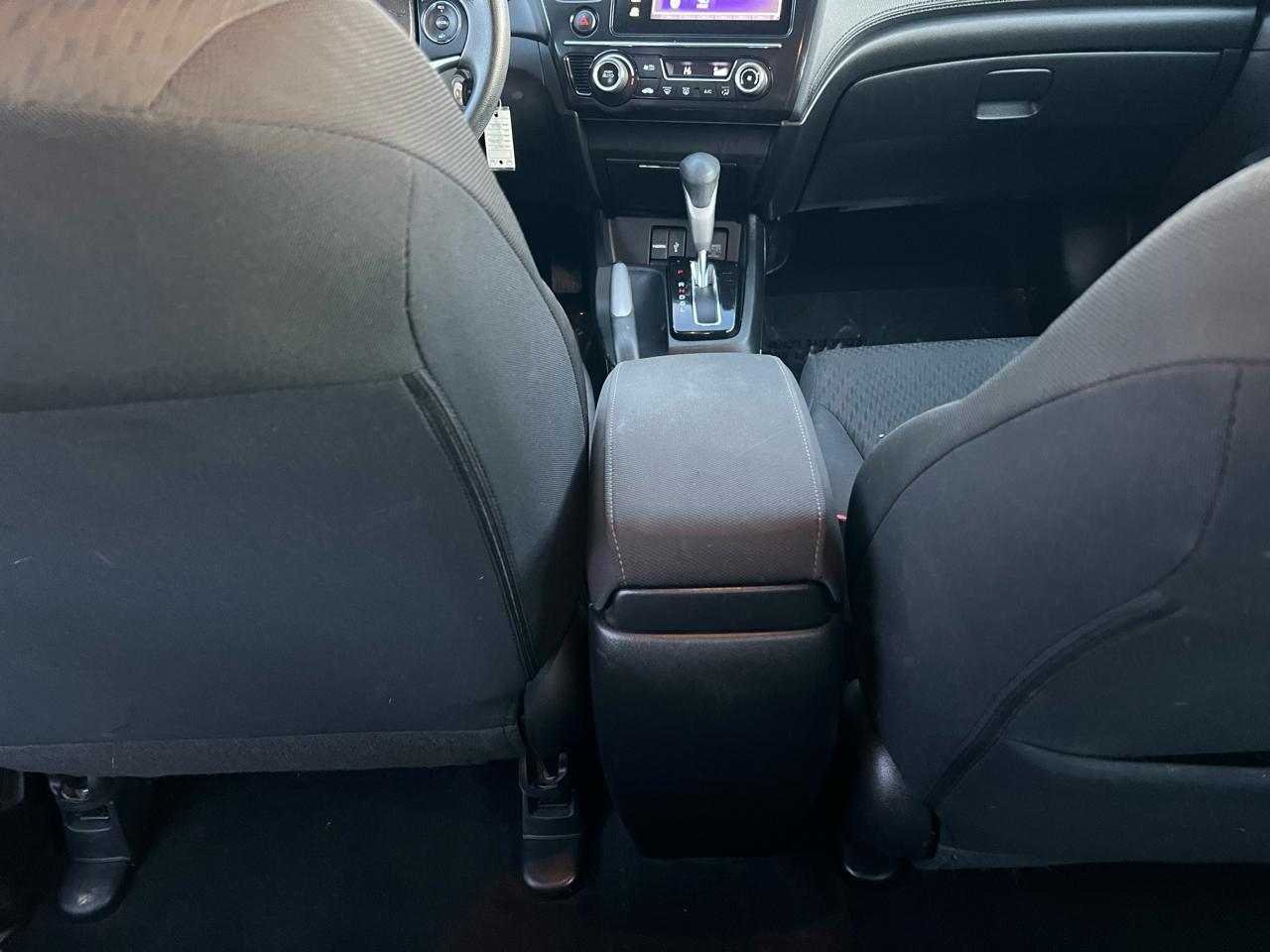 Honda Civic SE Sedan CVT 2015