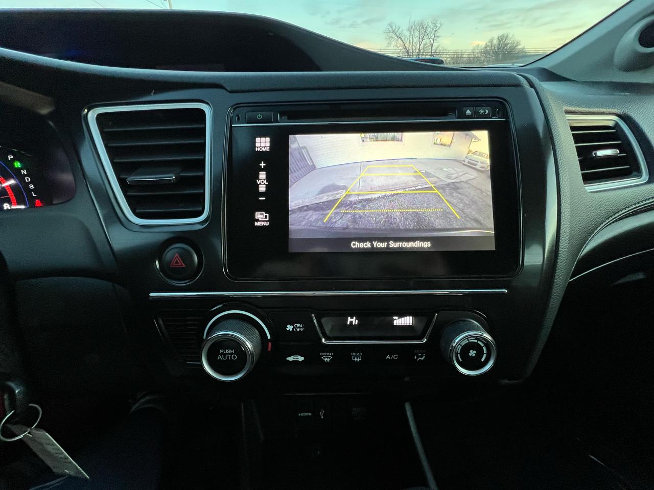 Honda Civic SE Sedan CVT 2015