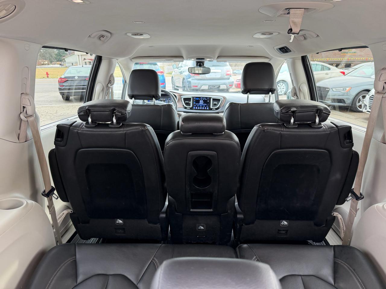 Chrysler Pacifica Touring-L 2017