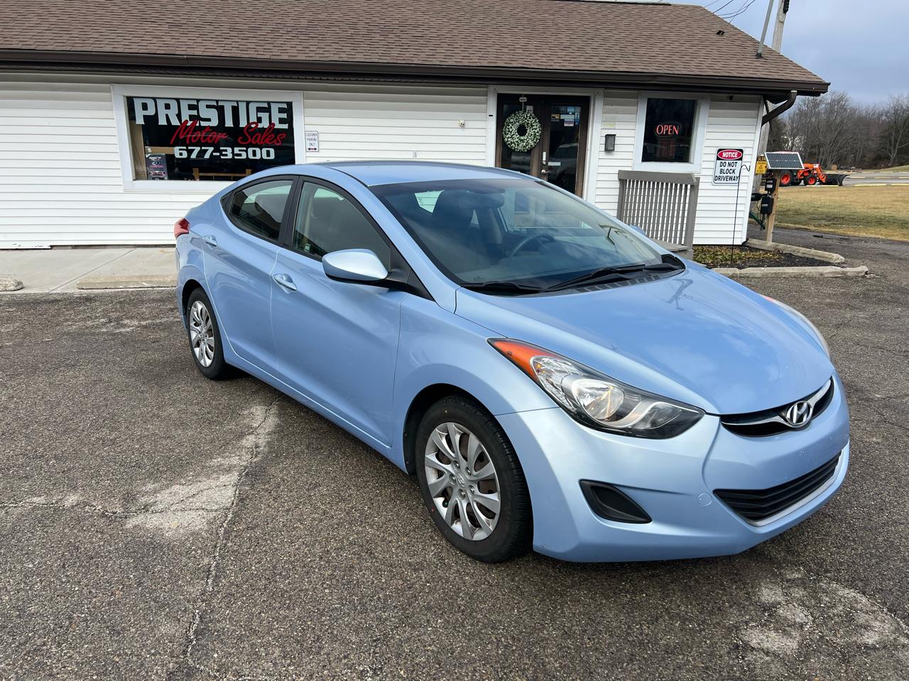 Hyundai Elantra Limited 2012