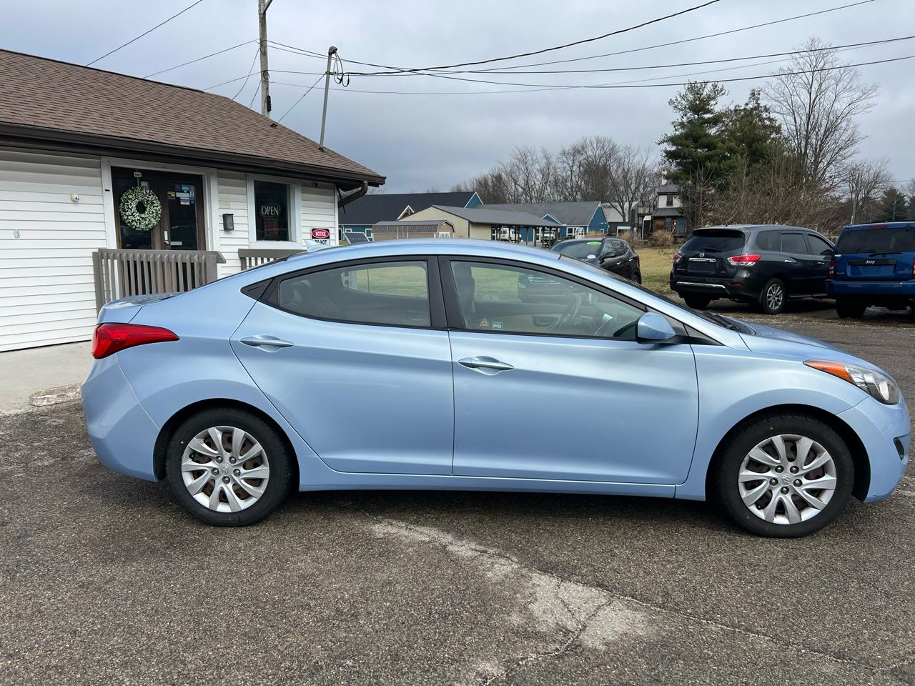 Hyundai Elantra Limited 2012