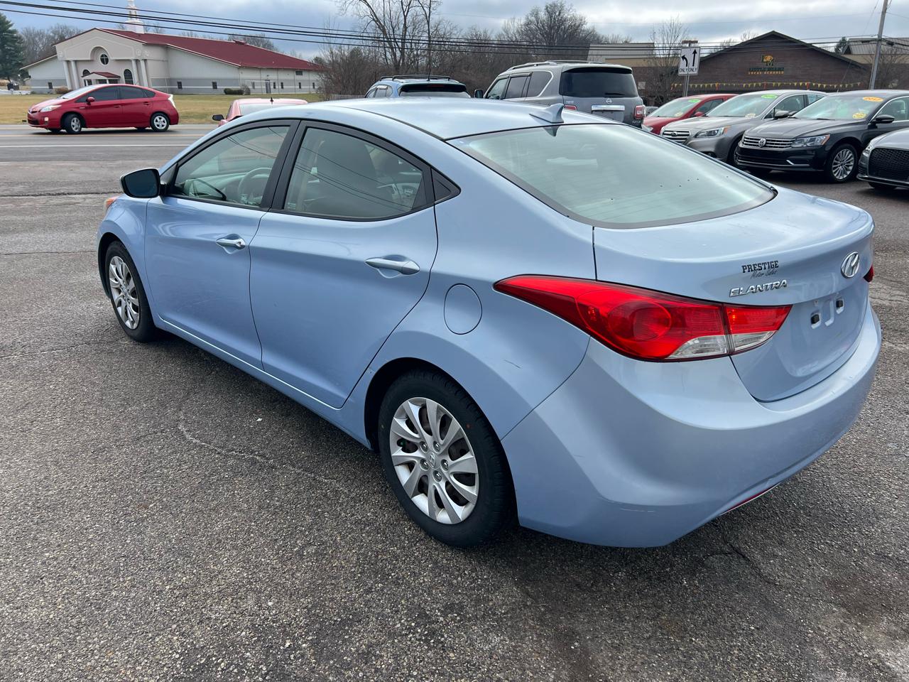 Hyundai Elantra Limited 2012