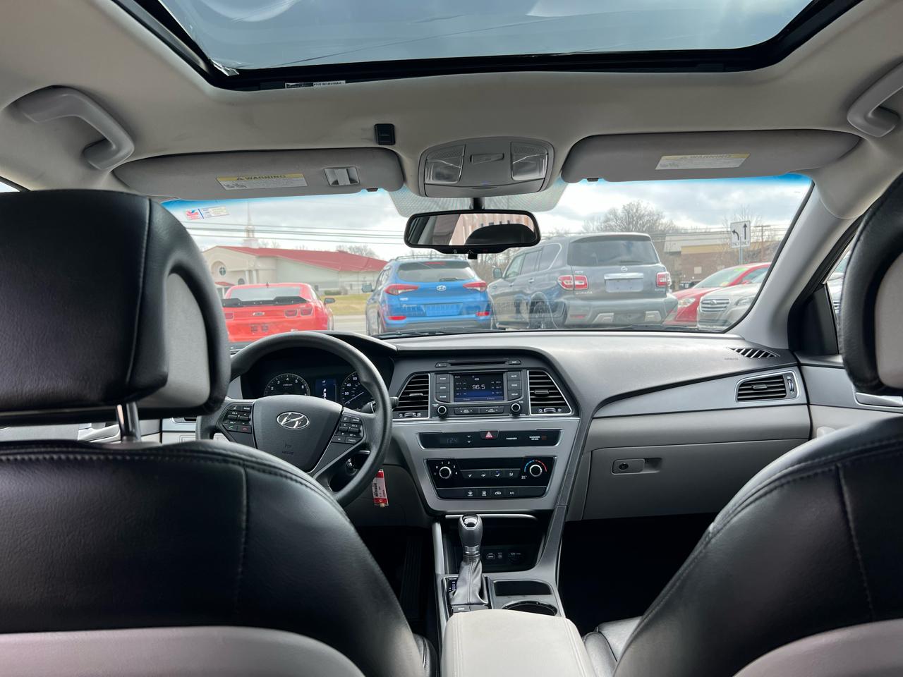 Hyundai Sonata SE 2015