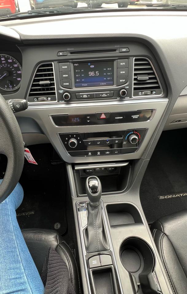 Hyundai Sonata SE 2015