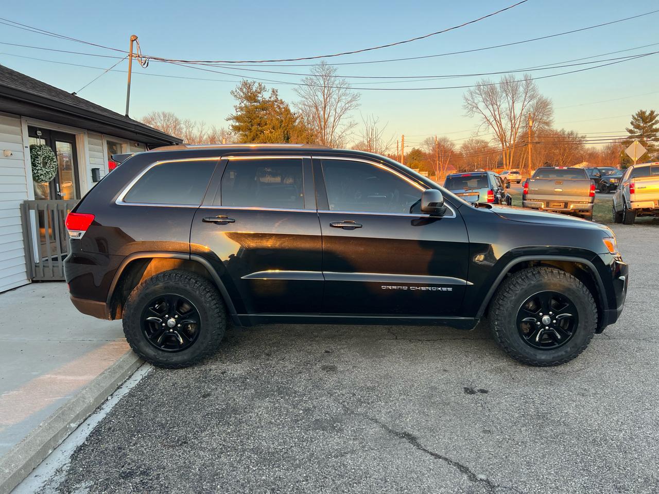 Jeep Grand Cherokee Laredo 4WD 2015