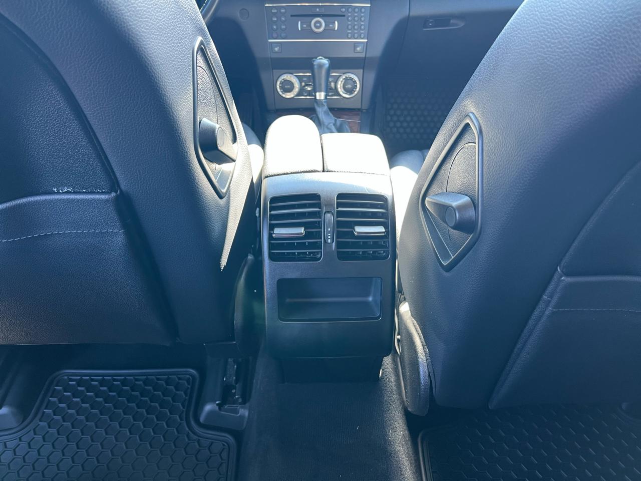 Mercedes-Benz GLK-Class GLK350 4MATIC 2012