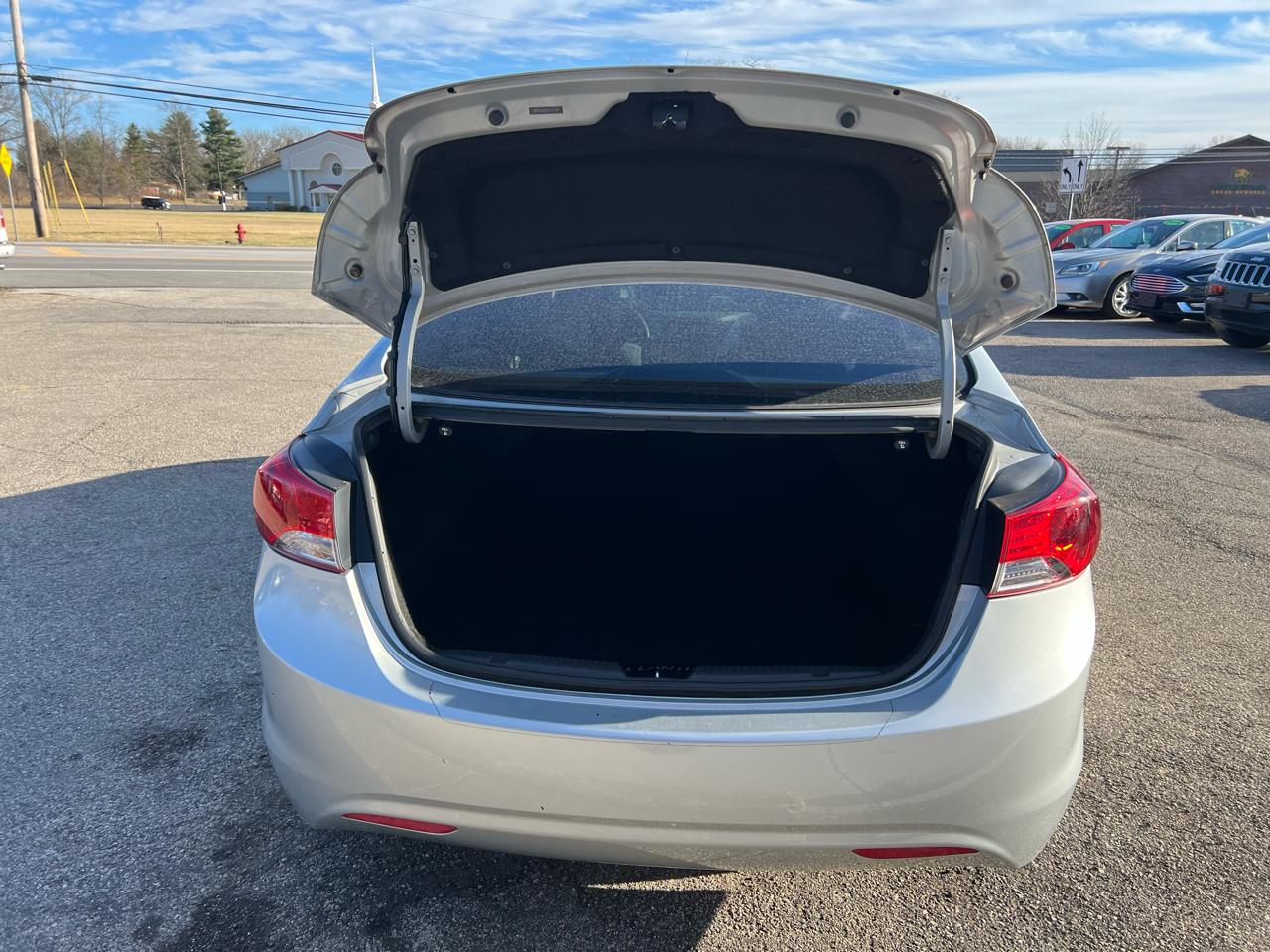 Hyundai Elantra Limited 2013