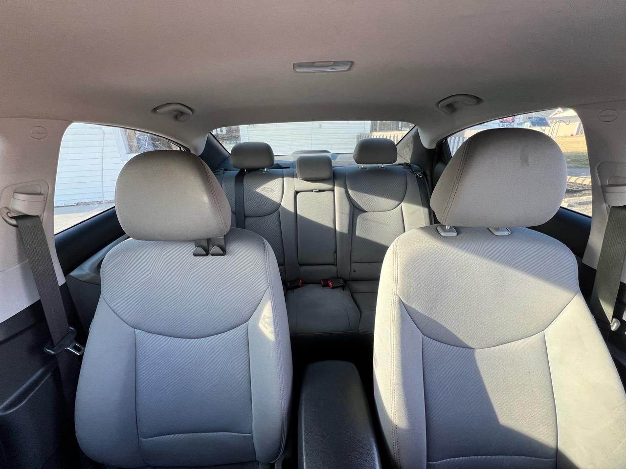 Hyundai Elantra Limited 2013