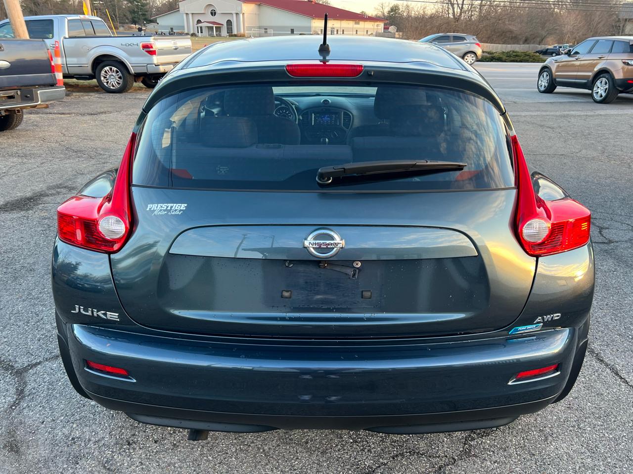 Nissan Juke S AWD 2013