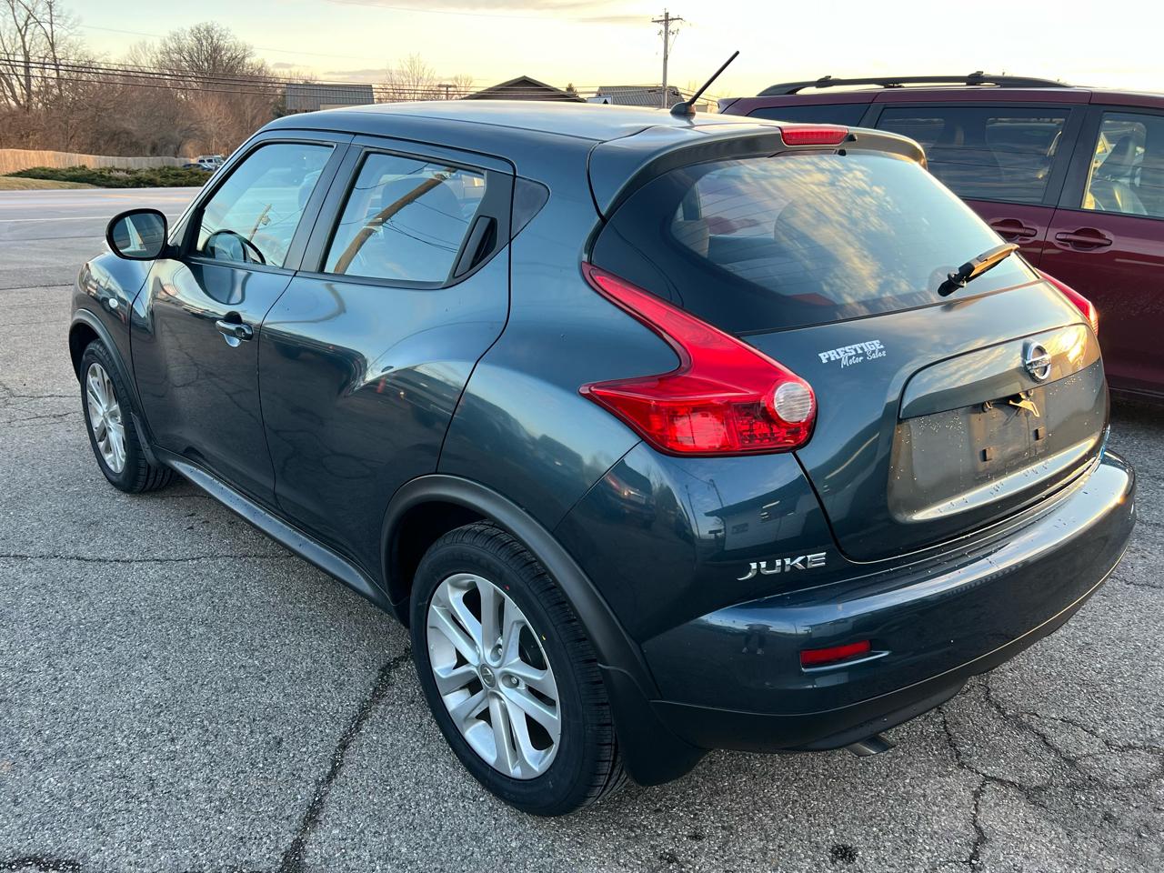 Nissan Juke S AWD 2013