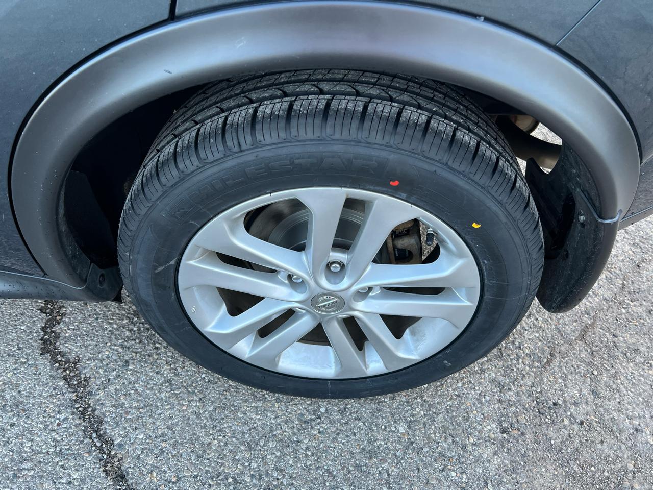 Nissan Juke S AWD 2013