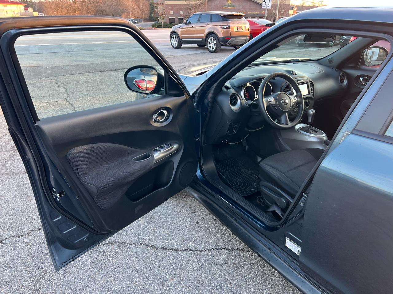 Nissan Juke S AWD 2013