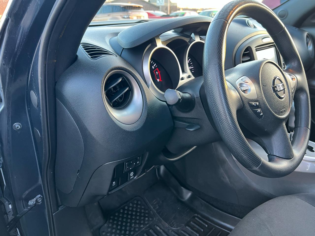 Nissan Juke S AWD 2013