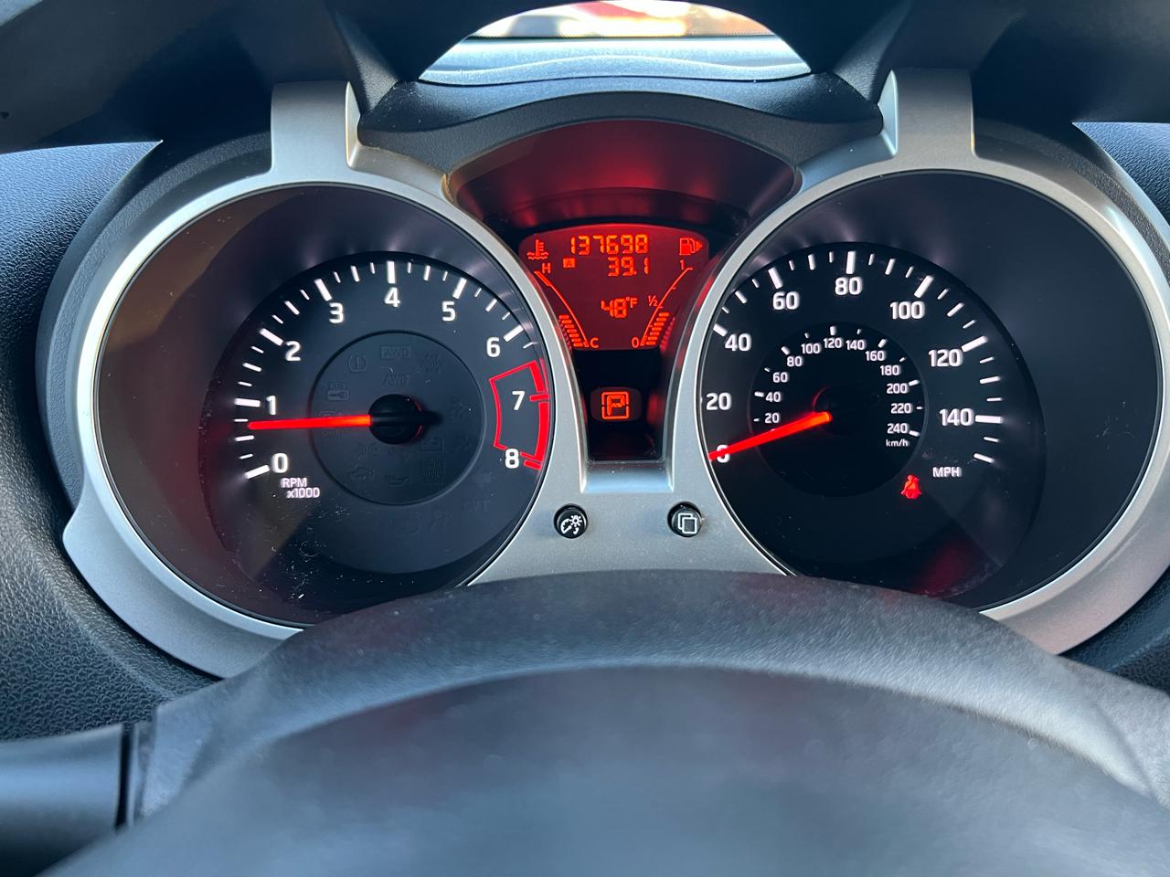 Nissan Juke S AWD 2013