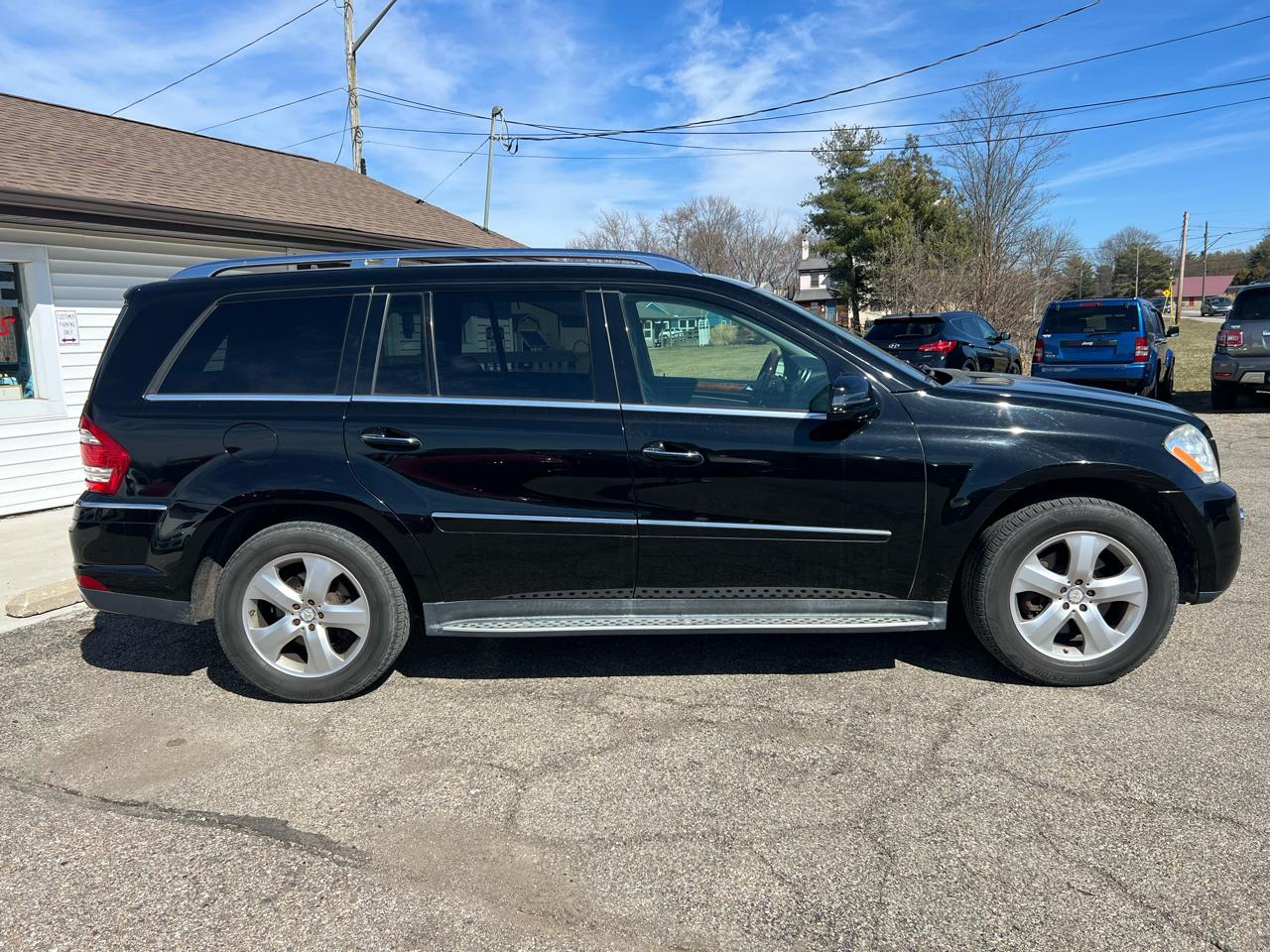 Mercedes-Benz GL-Class GL450 4MATIC 2011