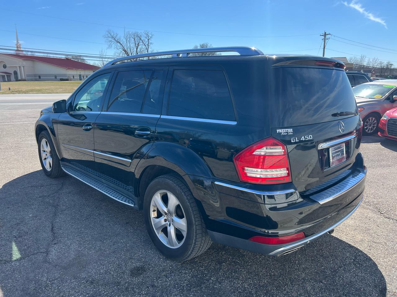 Mercedes-Benz GL-Class GL450 4MATIC 2011