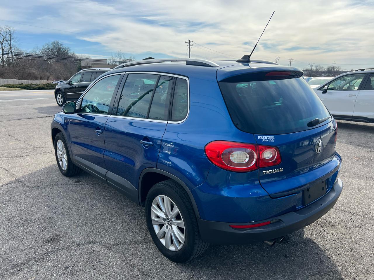 Volkswagen Tiguan SEL 2009