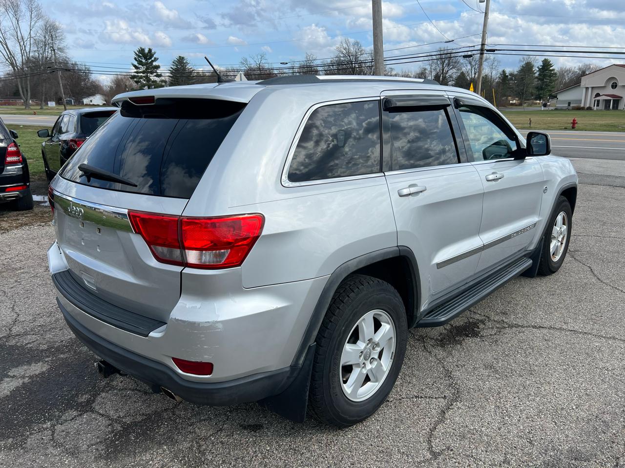 Jeep Grand Cherokee Laredo 4WD 2011
