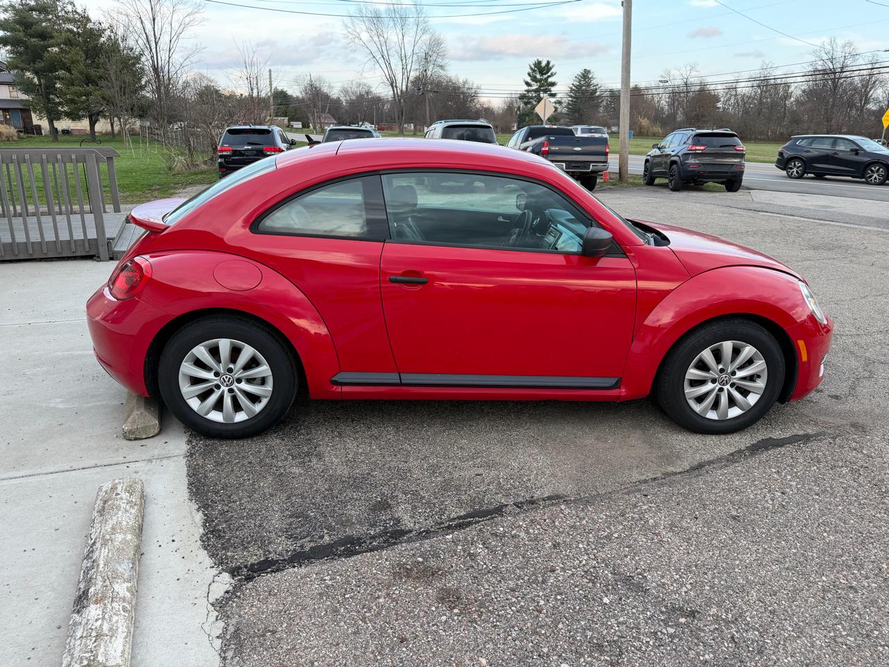 Volkswagen Beetle 1.8T Classic 2015