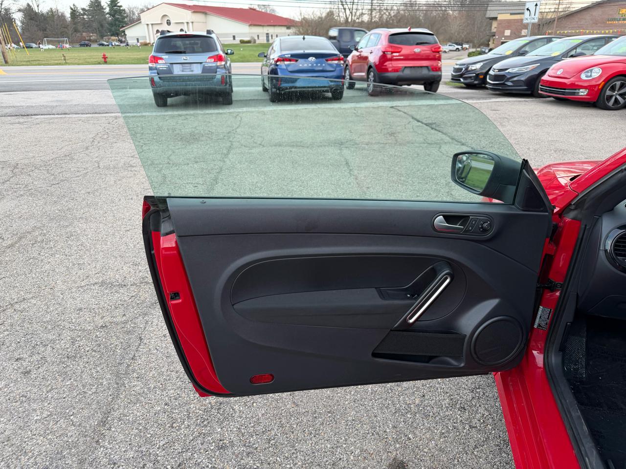 Volkswagen Beetle 1.8T Classic 2015