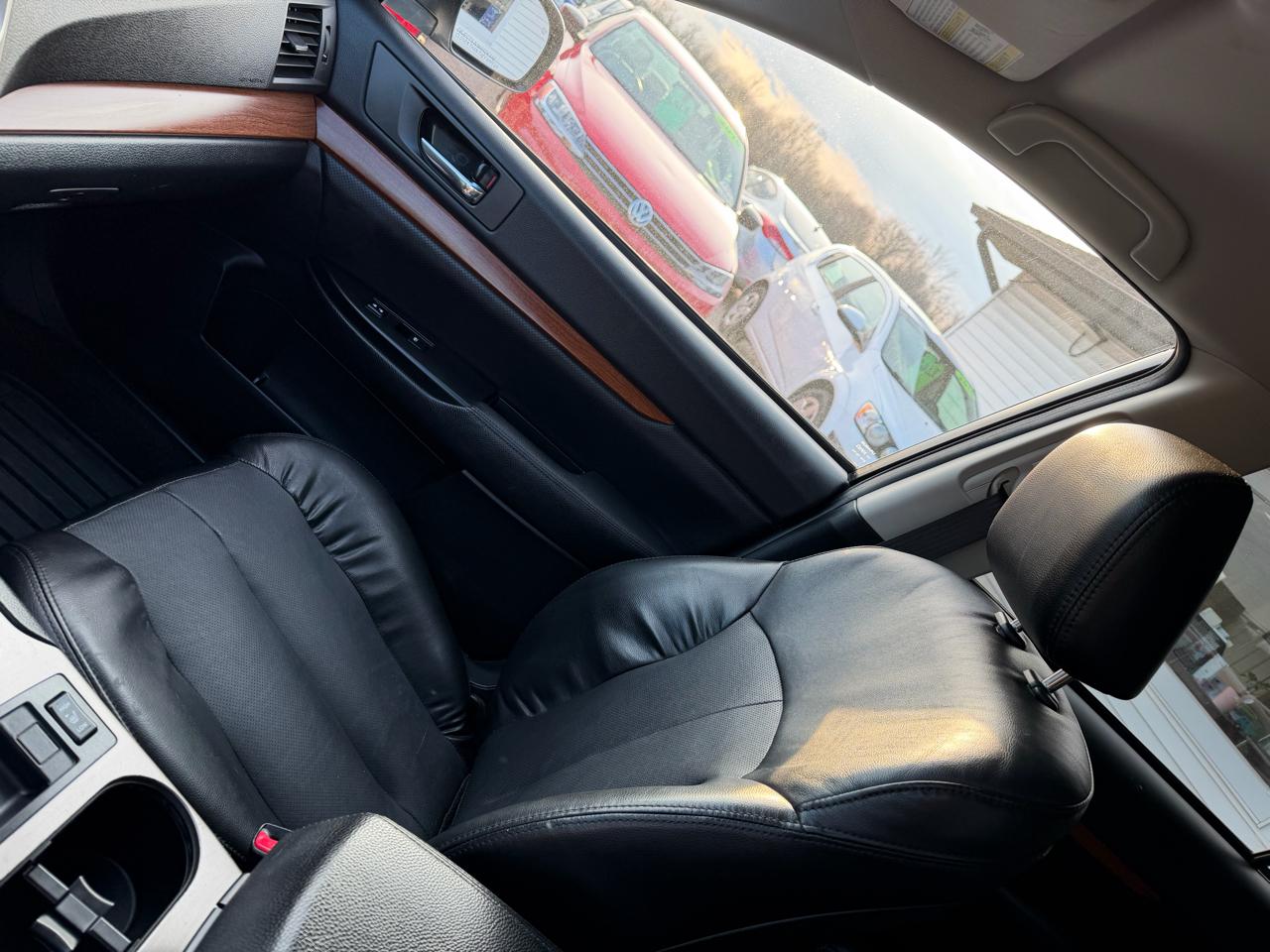 Subaru Outback 2.5i Limited 2014