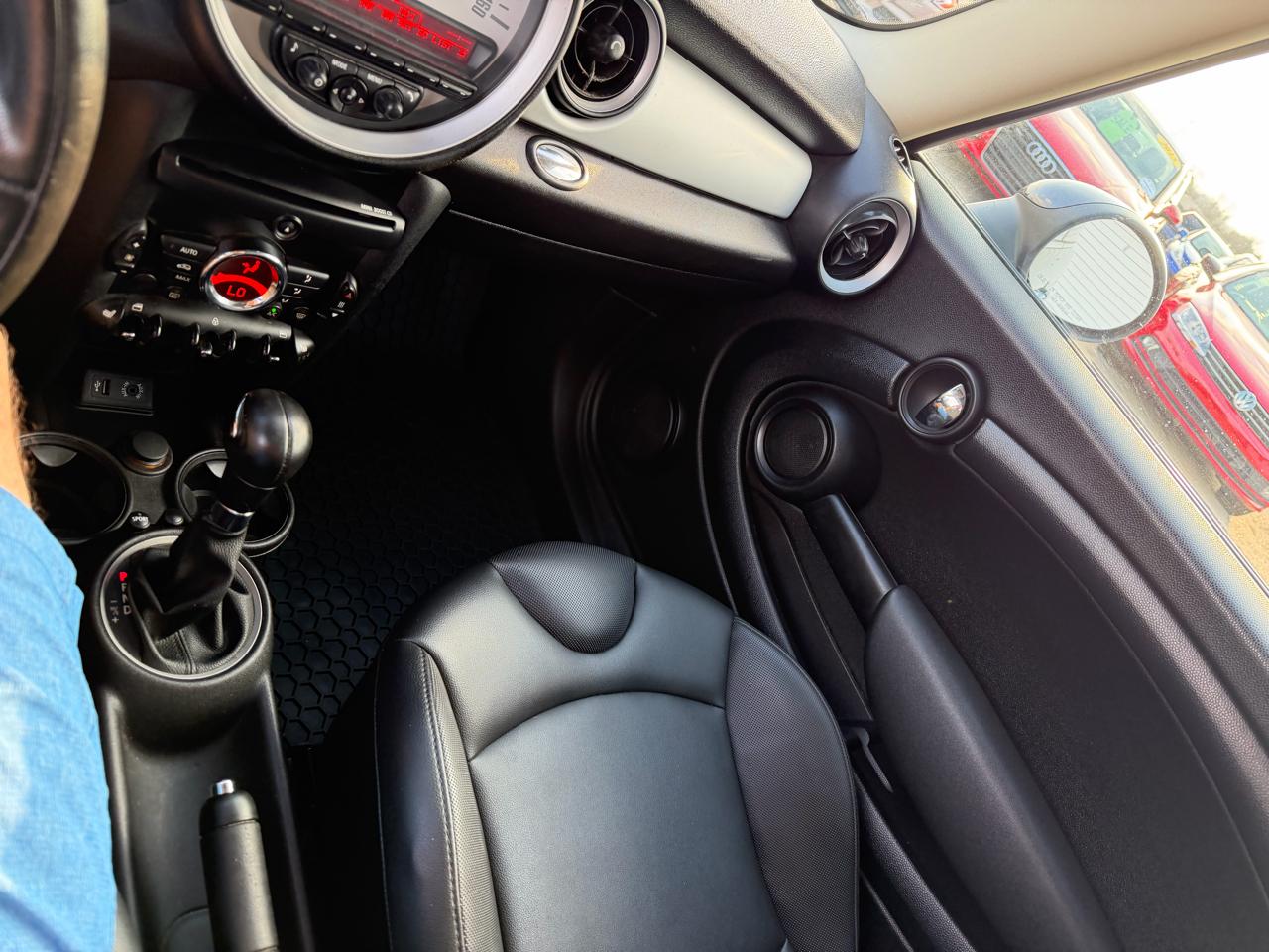 MINI Cooper Base 2013