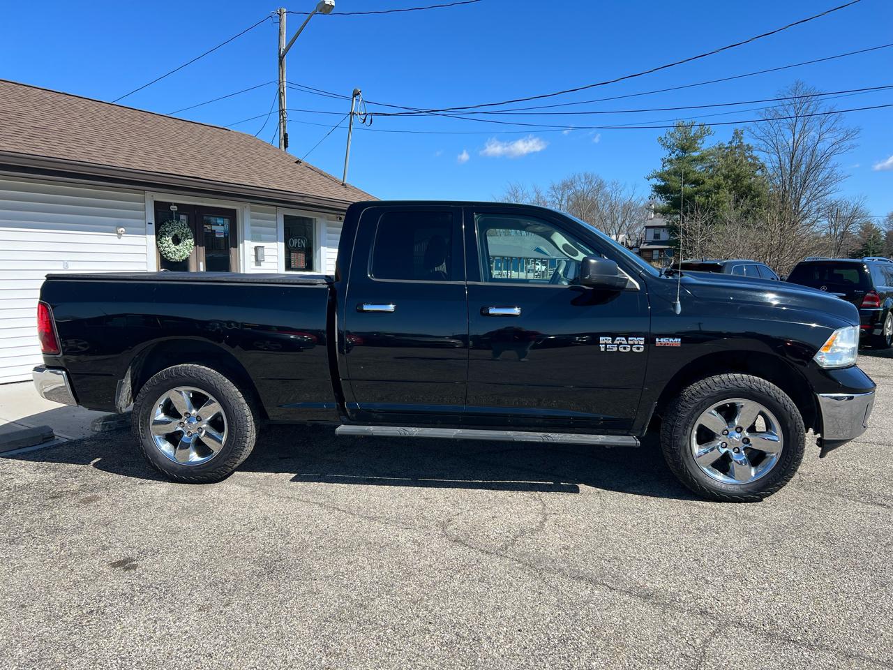 RAM 1500 SLT Quad Cab 4WD 2013