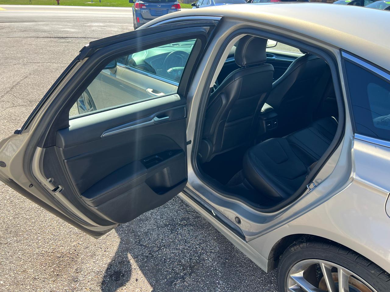 Ford Fusion Titanium 2015