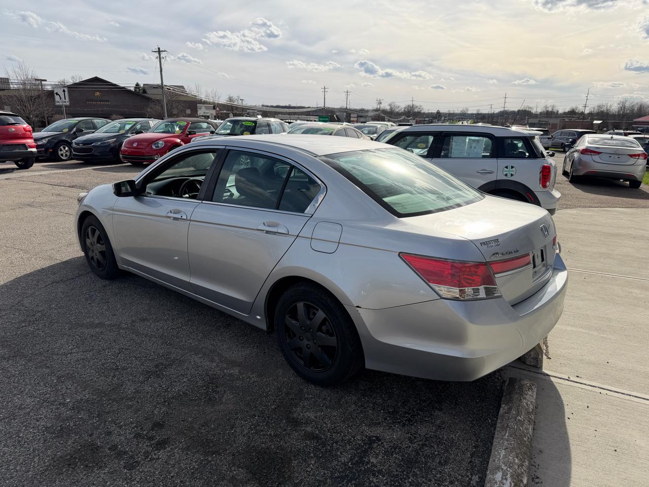 Honda Accord LX sedan AT 2012