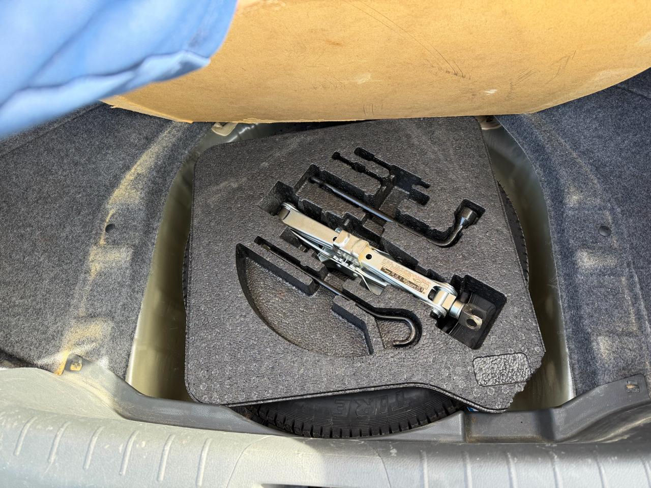 Honda Accord LX sedan AT 2012