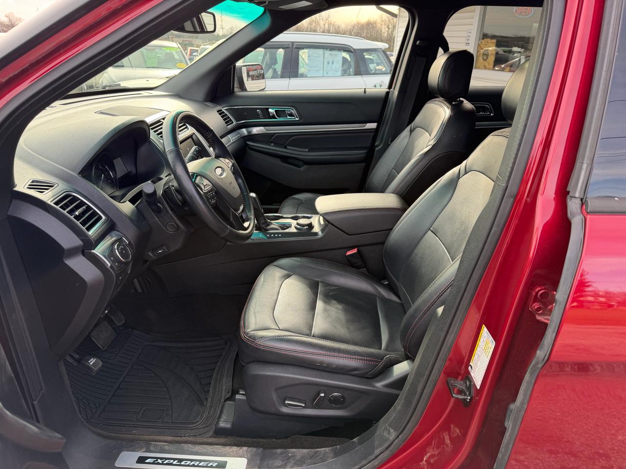 Ford Explorer Sport 4WD 2016