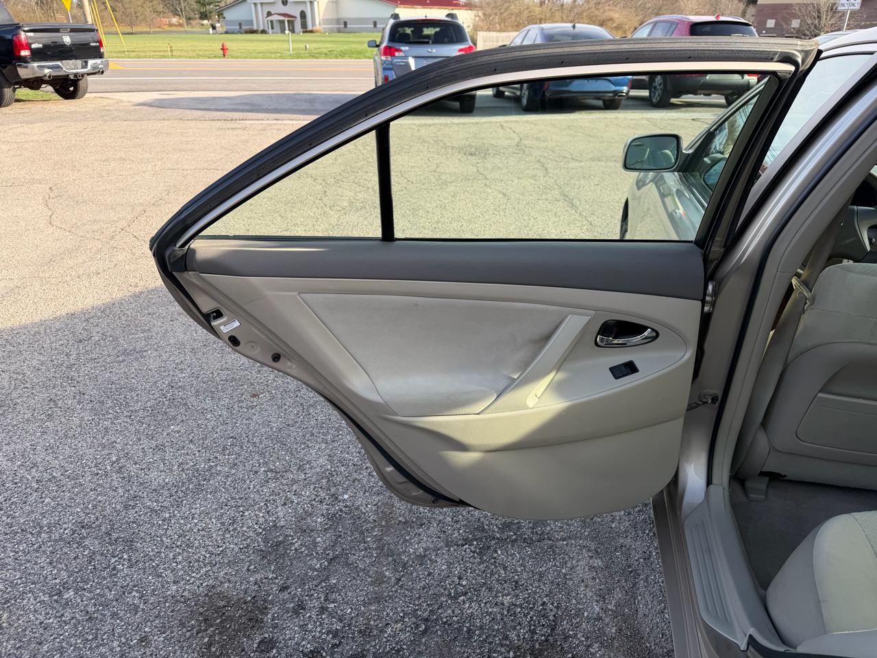 Toyota Camry CE 5-Spd AT 2007