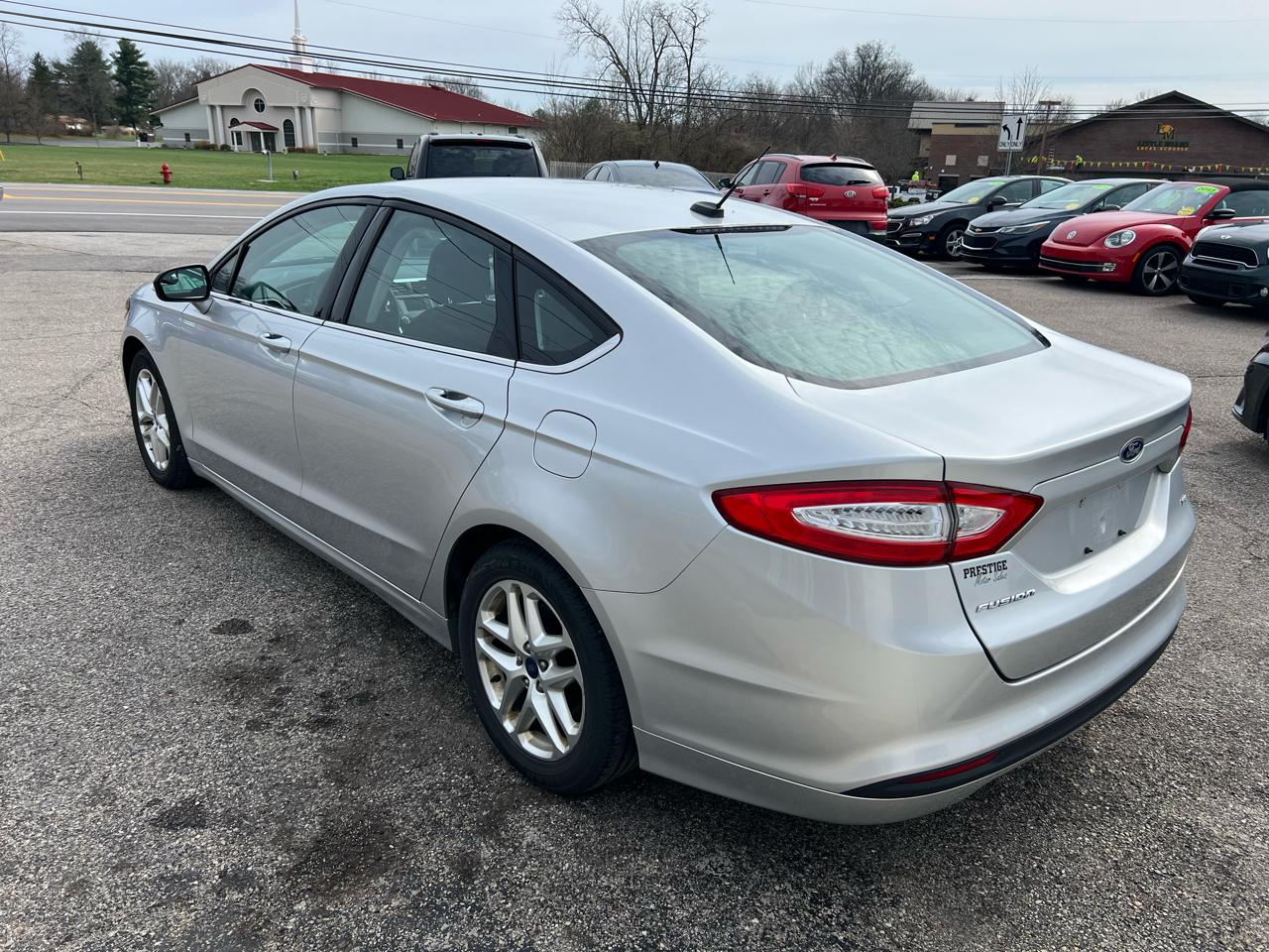 Ford Fusion SE 2013
