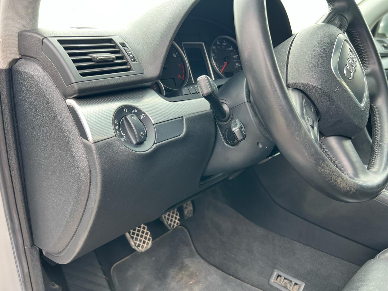 Audi A4 2.0T quattro 2007