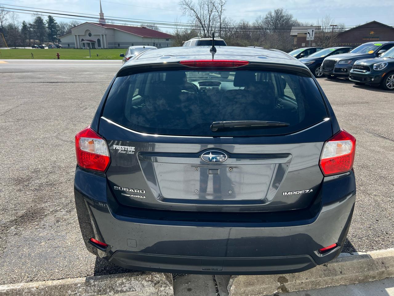 Subaru Impreza Premium Plus 5-Door+S/R 2012