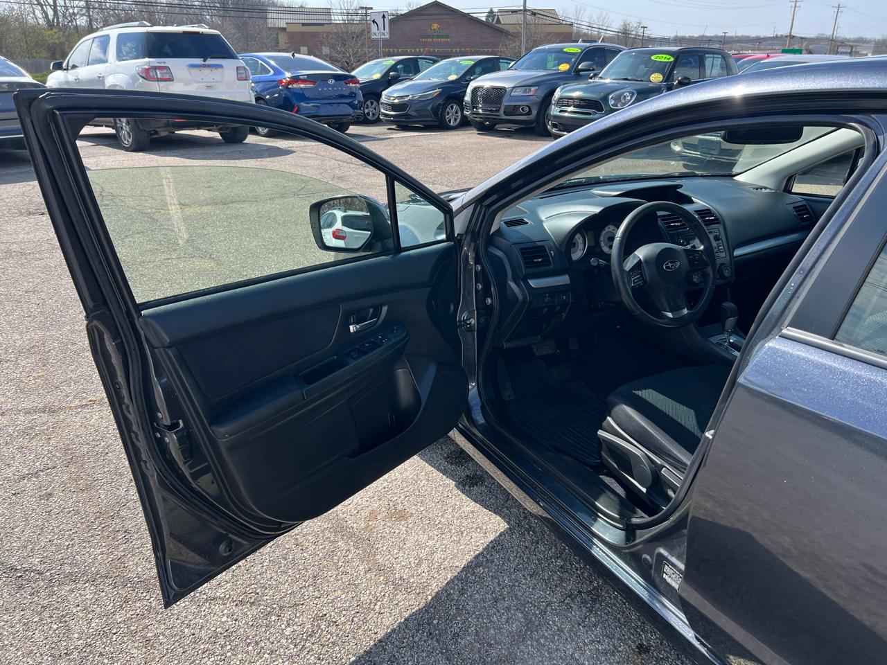 Subaru Impreza Premium Plus 5-Door+S/R 2012