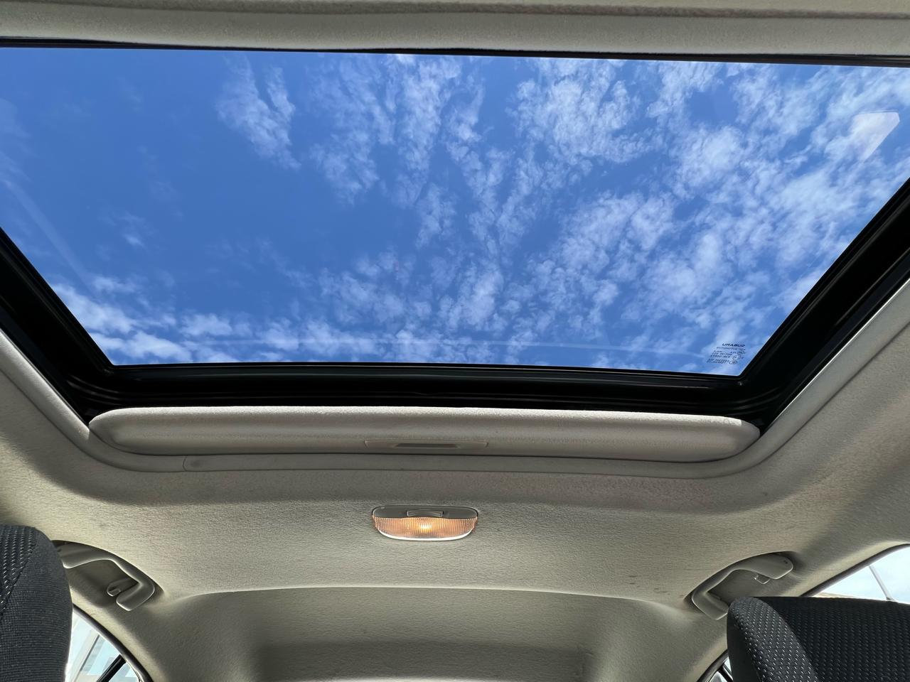 Subaru Impreza Premium Plus 5-Door+S/R 2012