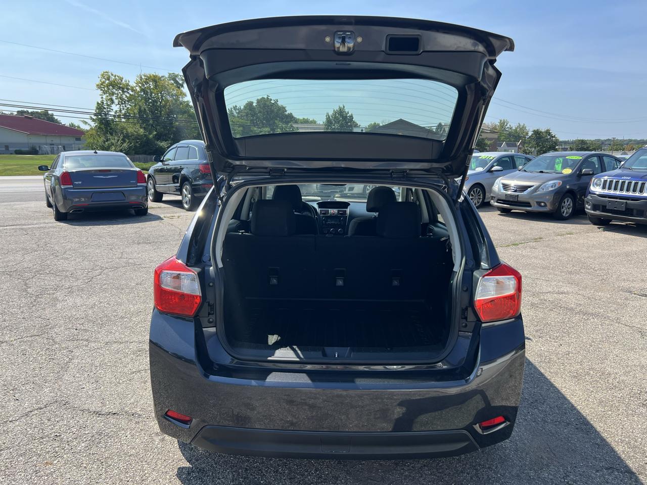 Subaru Impreza Premium Plus 5-Door+S/R 2012