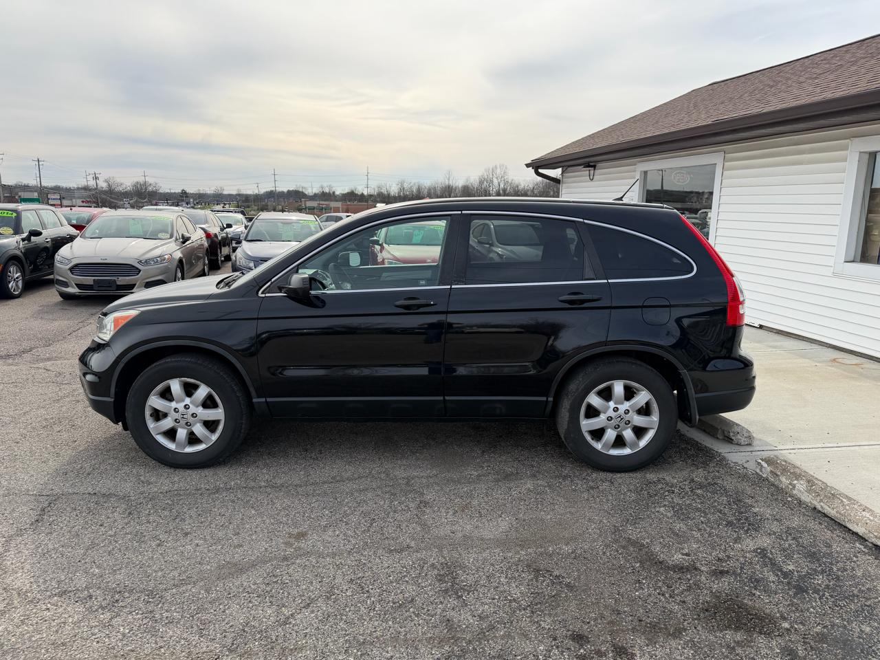 Honda CR-V SE 4WD 5-Speed AT 2011